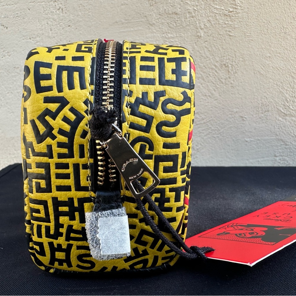 NWT COACH X KEITH HARING MICKEY MOUSE LEATHER COSMETIC BAG - Picture 4 of 7
